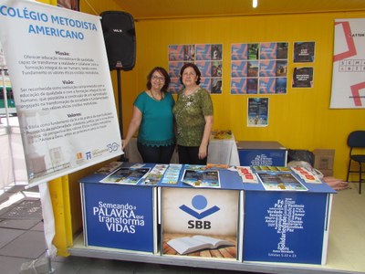 Colégio Americano participa da Maratona de leitura bíblica na Semana da Bíblia