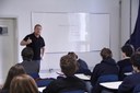 Professor de História, Fábio Catani, faz aula preparatória para alunos do 3º ano do E.M.   