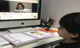 Durante o isolamento social as aulas de Inglês em parceria com International School são realizadas on-line