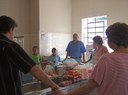 Centenário faz entrega de doações arrecadadas durante Dia da Solidariedade