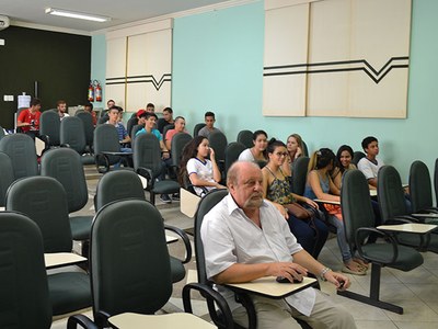 Alunos do ensino médio participaram de Oficina Vocacional