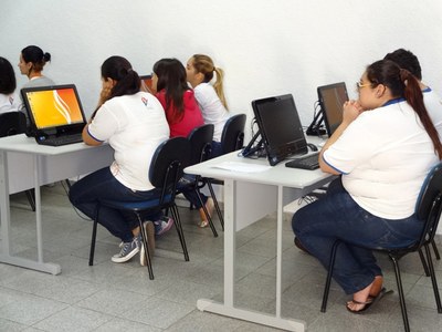 Alunos do ensino médio realizam o Hábile 2013