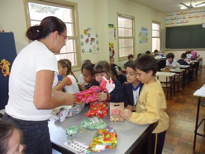 Bazar de compras e trocas 1º/9 - Manhã