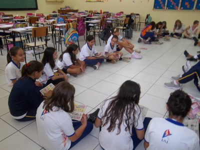 Foi iniciado o projeto GIBITECA com os alunos do 5º ano II.