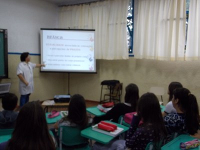 Alunos do Instituto Noroeste participam de palestra sobre DST