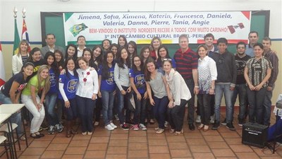 Instituto Noroeste recebe alunos peruanos