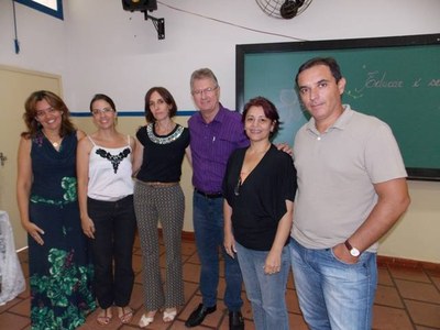 Psicóloga ministra palestra sobre Bullying para equipe pedagógica do Instituto Noroeste de Birigui