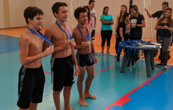 Alunos se destacam em competição de natação dos Jogos Interescolares