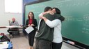 Estudante recebe certificado de menção honrosa da 13ª Olimpíada Brasileira de Matemática